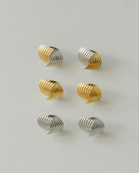 Ribbed Dome Earrings β Silver