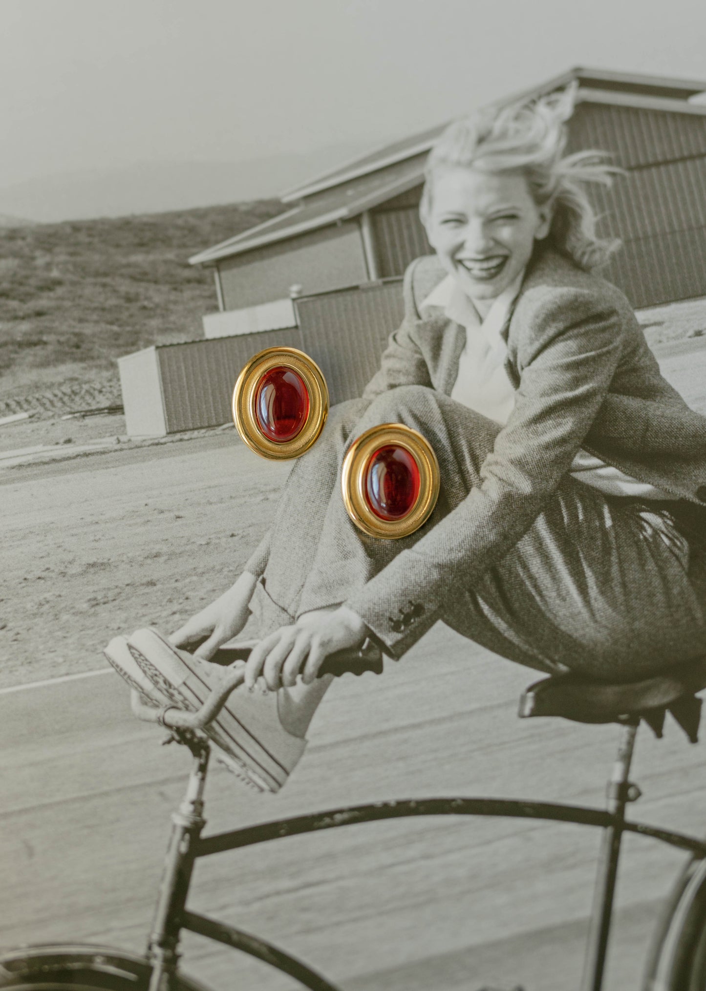 Oval Gem Earrings – Red Agate