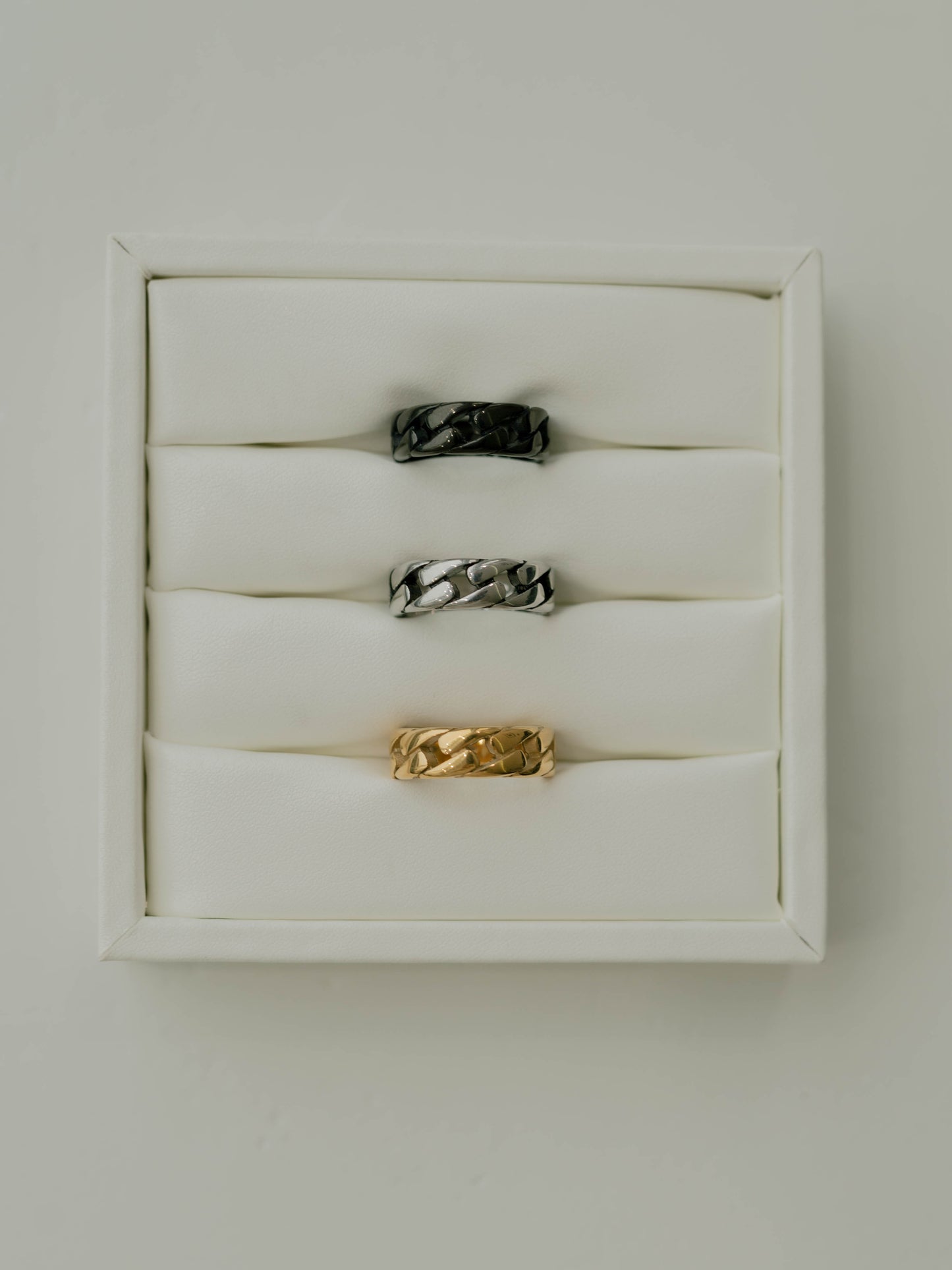 Cuban Link Ring – Black