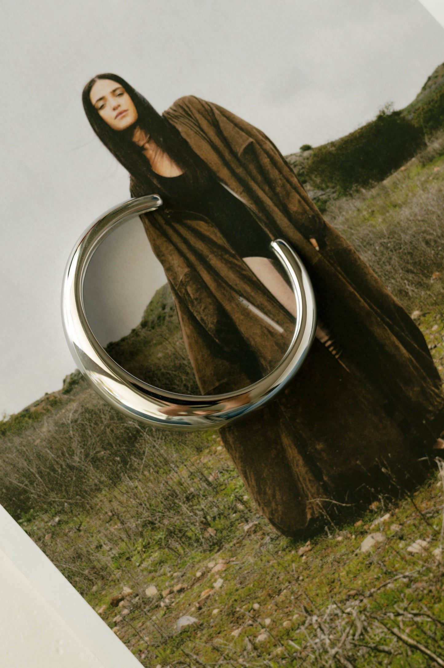 Sculpted Cuff Bracelet – Silver