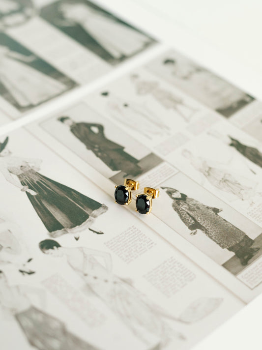 Oval Studs β Black Cubic Zirconia