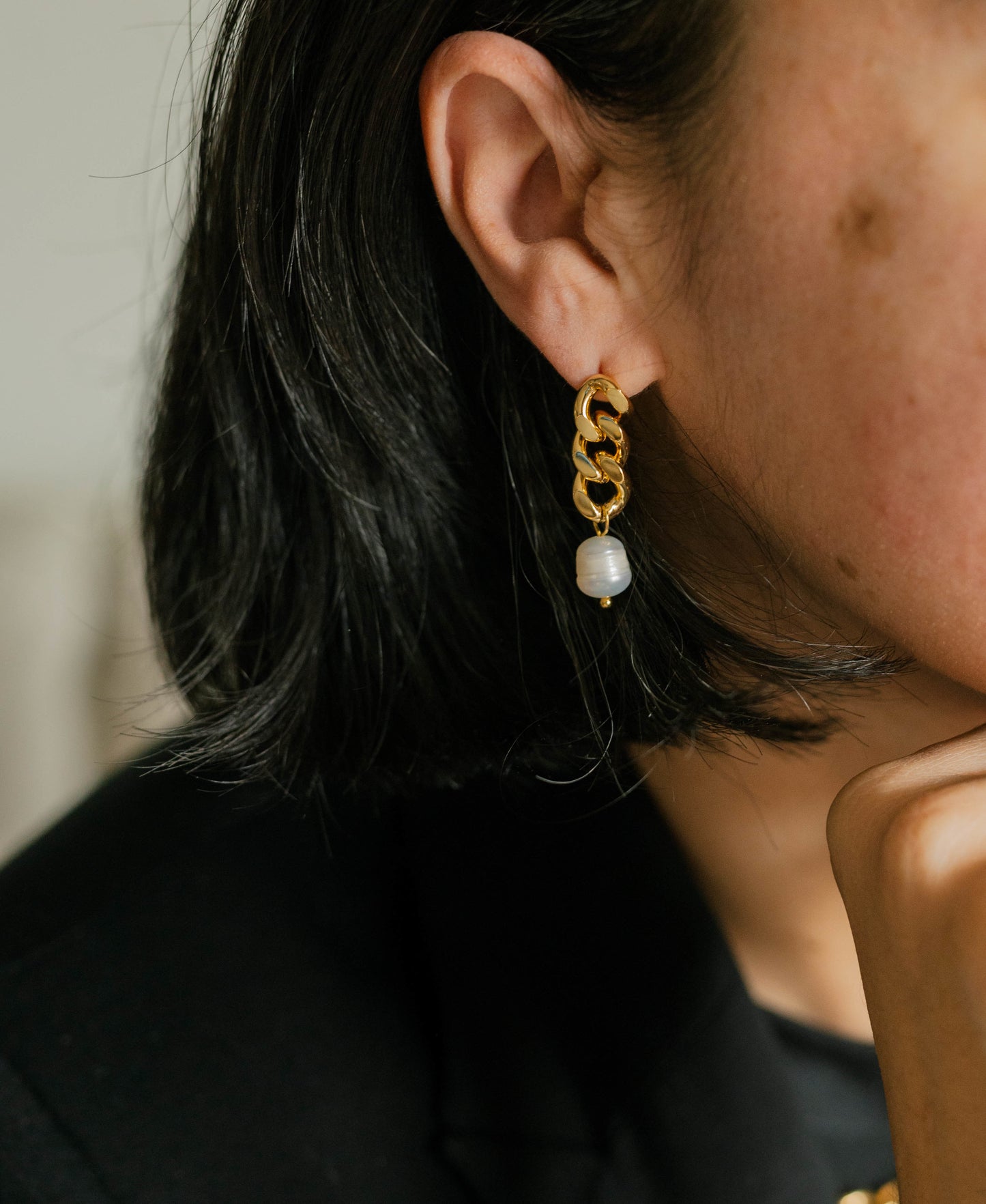 Freshwater Pearl Cuban Chain Drop Earrings