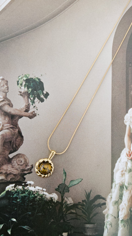TIGER’S EYE ROPE PENDANT NECKLACE