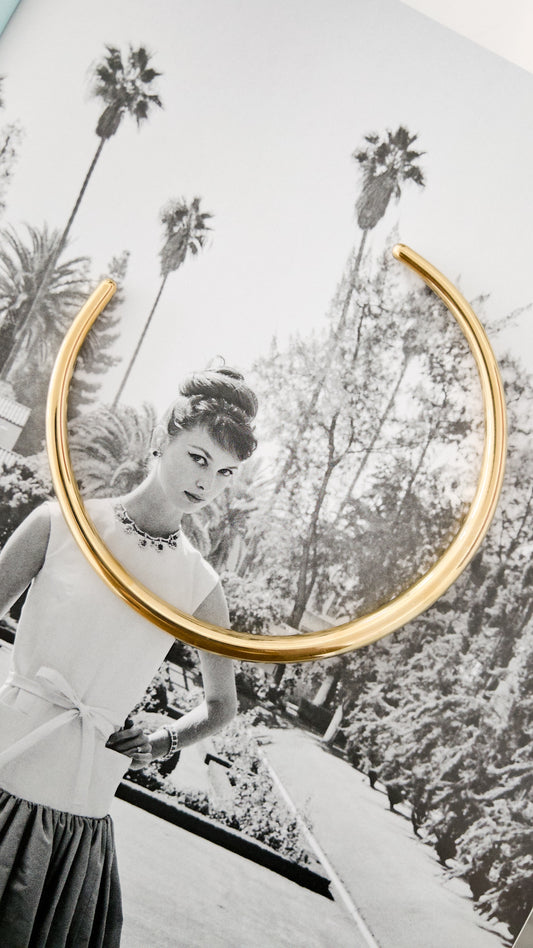 SCULPTURAL COLLAR NECKLACE – GOLD
