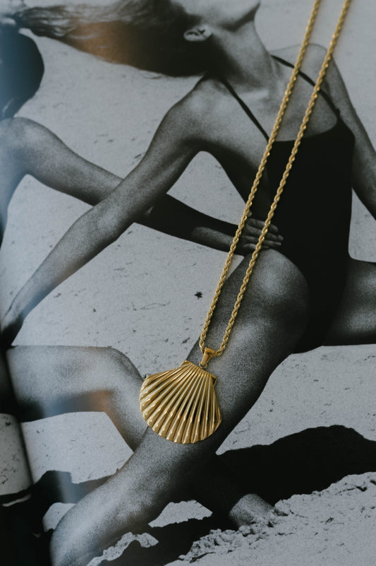 La Conchiglia Necklace