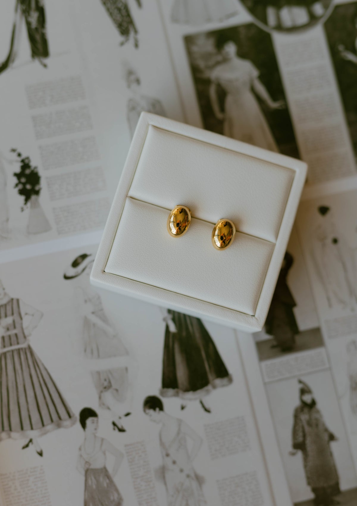 Oval Dome Earrings