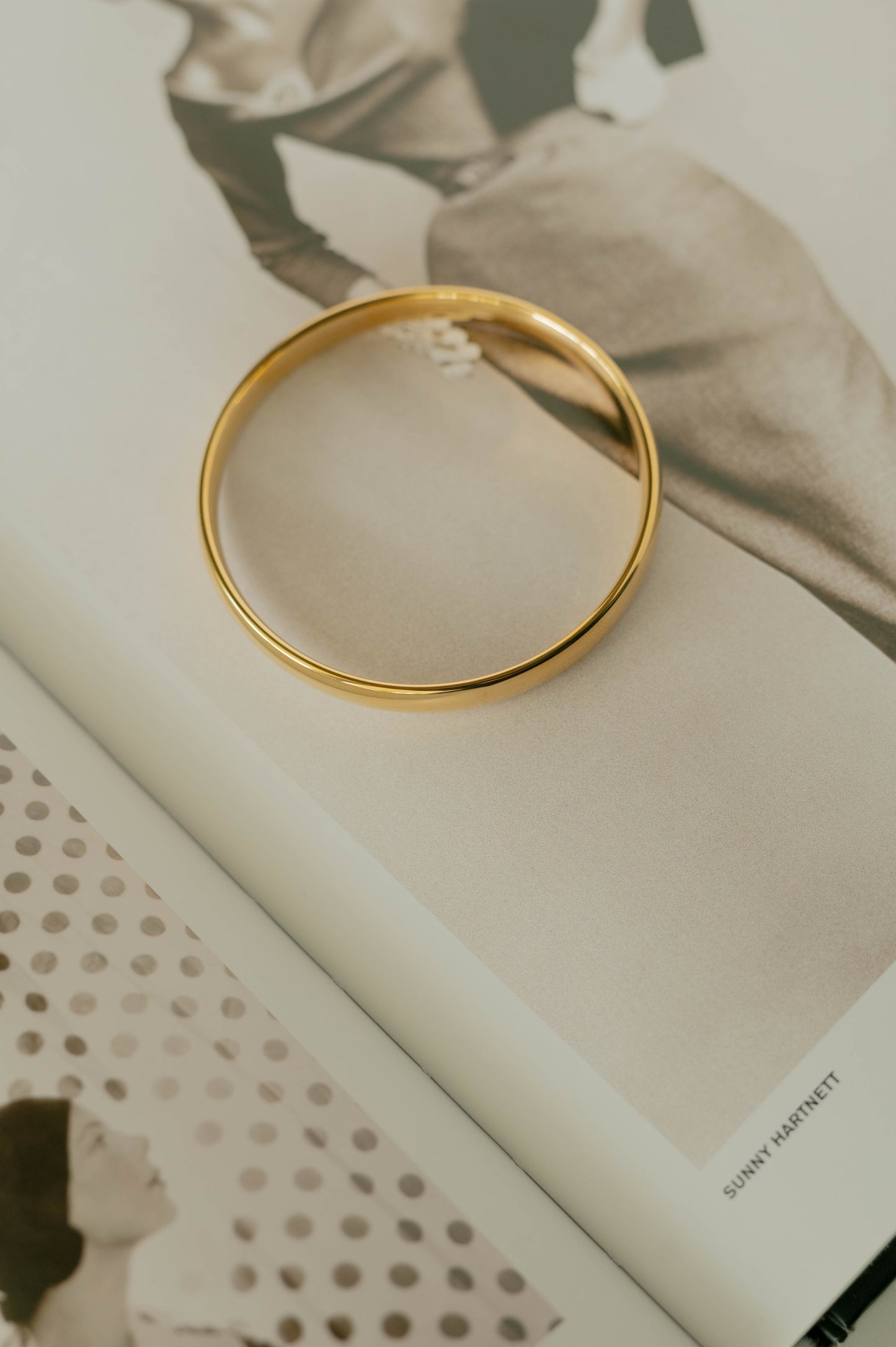 Polished Bangle – Gold