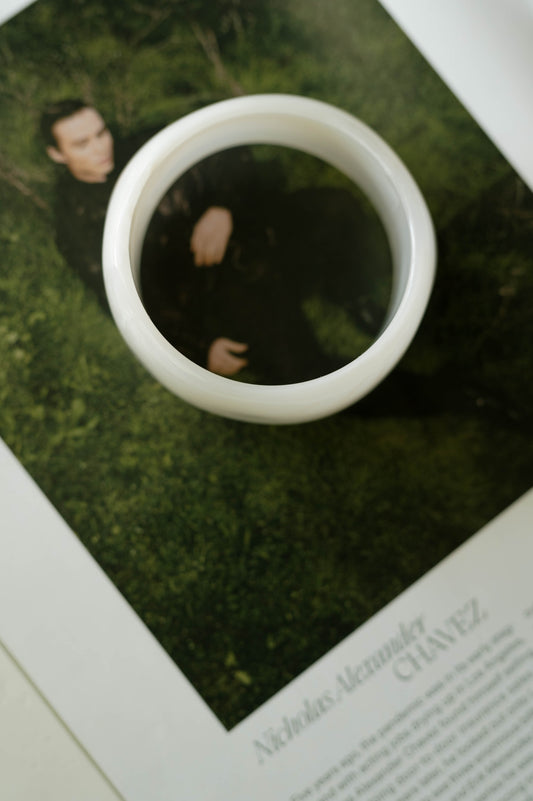 Sculpted Resin Bangle – Ivory Cloud
